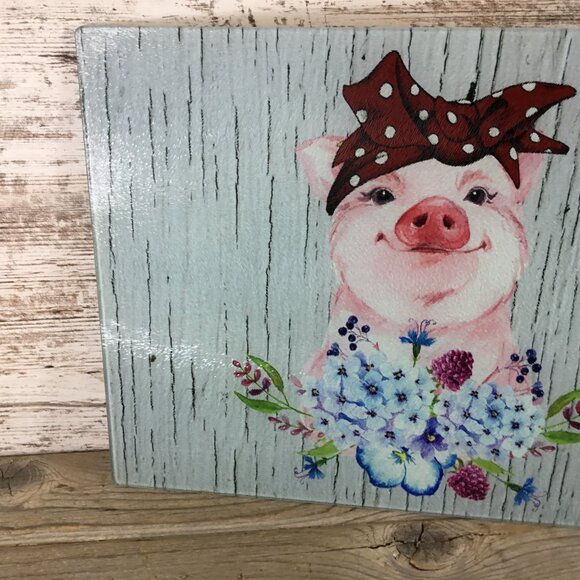 OOPS - Blue Flowers Bandana Pig Glass Cutting Board - Picture 4 of 10